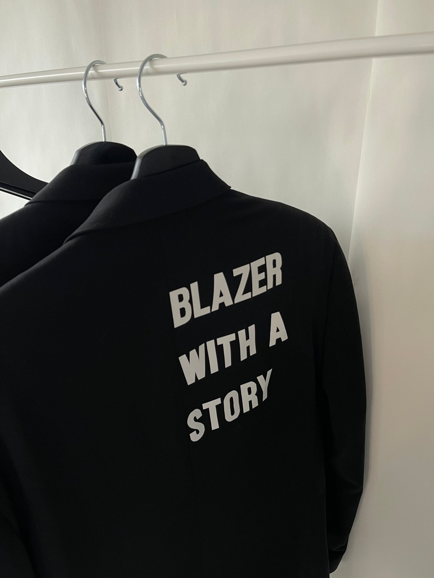 BLAZER WITH A STORY